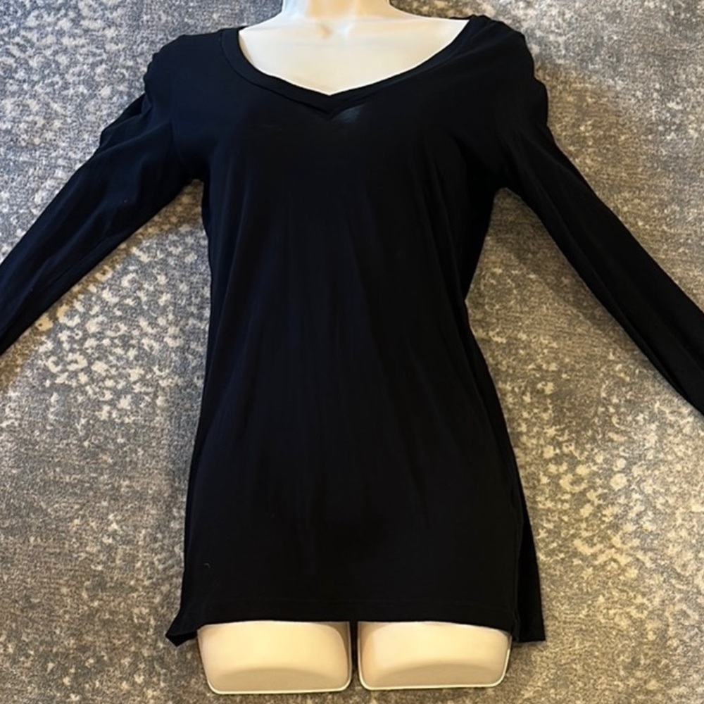 SPLENDID Black V-Neck Long Sleeve Top